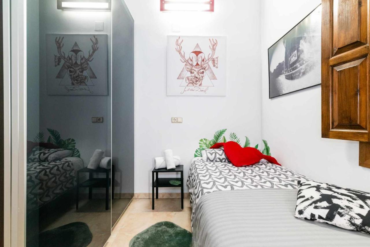 Comodo Y Moderno Apartamento Centro Гранада Екстериор снимка