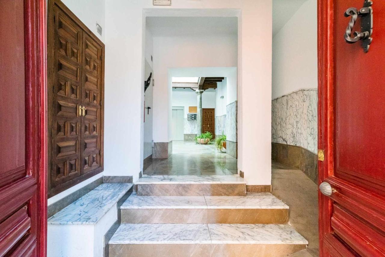 Comodo Y Moderno Apartamento Centro Гранада Екстериор снимка